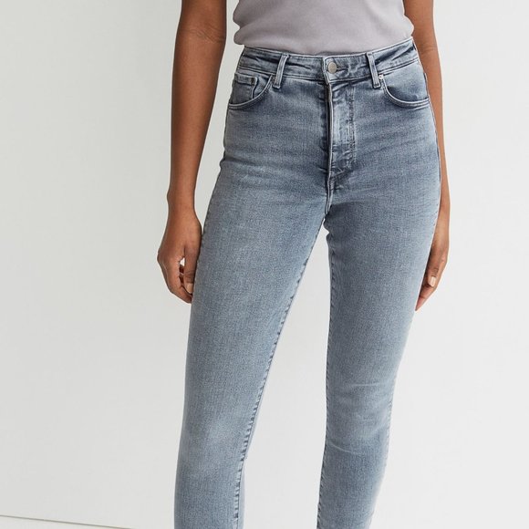 H&M Shaping High Jeans Size 0 - Picture 3 of 7